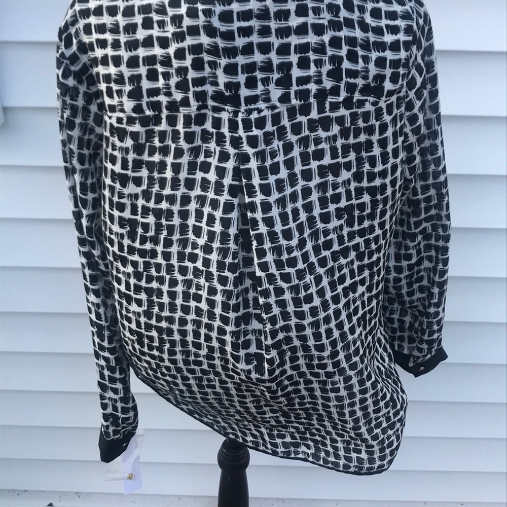 Liz Claiborne beautiful blouse new with tags - Picture 5 of 6